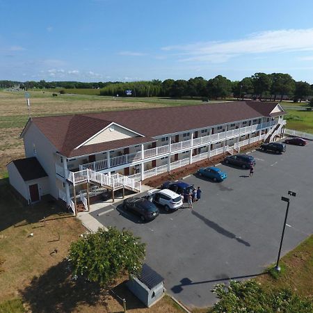 Shore Stay Suites Кейп-Чарлз Экстерьер фото