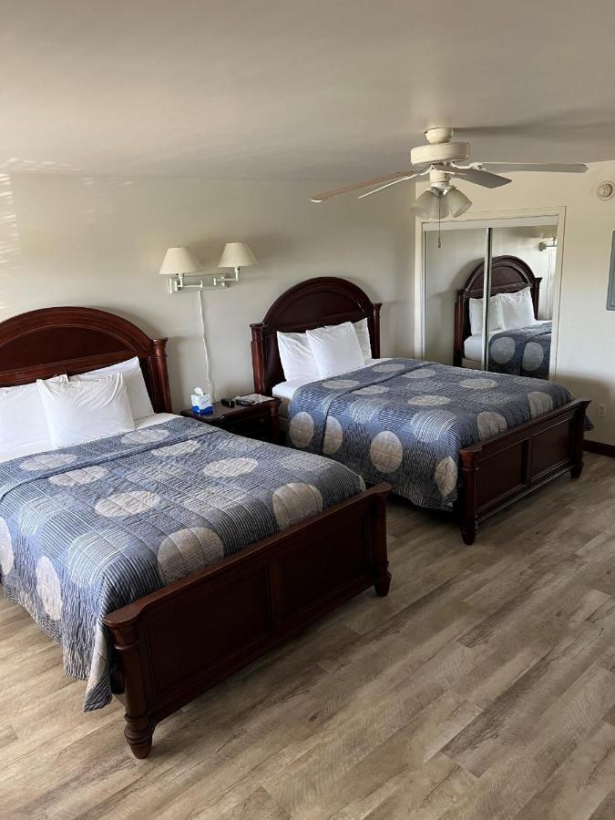 Shore Stay Suites Кейп-Чарлз Экстерьер фото