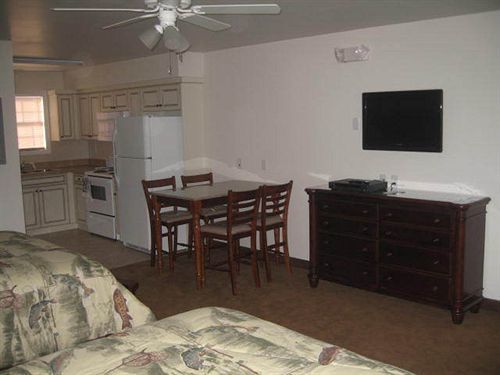Shore Stay Suites Кейп-Чарлз Номер фото